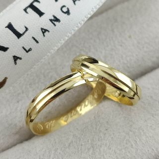 Aliança de Casamento Fina Assia Ouro 18K 3mm Abaulada