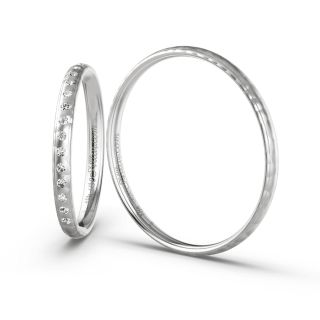 Aliança de Casamento Fina Assunção 2mm Ouro Branco 18K c/ Zircônias