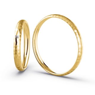 Aliança de Casamento Fina Atenas Ouro 18K 2mm Abaulada c/ Zircônias