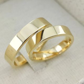 Aliança de Casamento Fina Bolívia Ouro 18K 4mm Anatômica retas