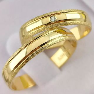 Aliança de Casamento Fina Botsuana Ouro 18K 4mm Abaulada c/ Zircônias