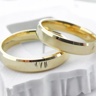 Aliança de Casamento Fina Brasil Ouro 18K 4mm Anatômica retas