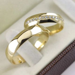 Aliança de Casamento Fina Guiana Ouro 18K 4,5mm Abaulada c/ Zircônias