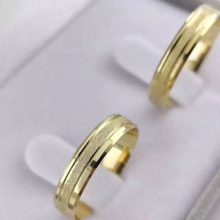 Aliança de Casamento Fina Ting Ouro 18K 4mm retas