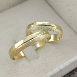 Aliança de Casamento Fina Wei Ouro 18K 4mm Abaulada