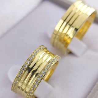 Aliança de Casamento Larga Eslovénia Ouro 18K 8mm retas c/ Zircônias