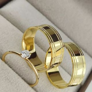 Aliança de Casamento Larga Maëlle Ouro 18K 7mm retas