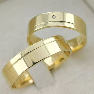 Aliança de Casamento Tradicional Araçatuba Ouro 18K 5mm retas c/ Zircônias