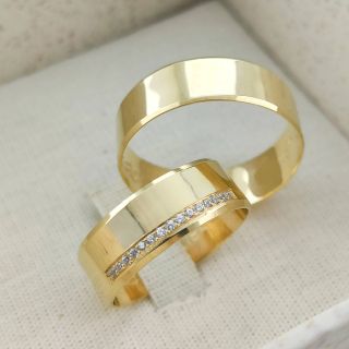 Aliança de Casamento Tradicional Araraquara Ouro 18K 6mm retas c/ Zircônias