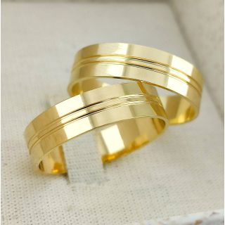 Aliança de Casamento Tradicional Erika Ouro 18K 5mm retas