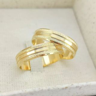 Aliança de Casamento Tradicional Héloïse Ouro 18K 5mm retas