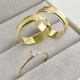 Aliança de Casamento Tradicional Inaya Ouro 18K 5mm Abaulada