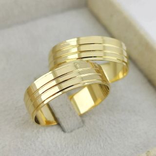 Aliança de Casamento Tradicional Léna Ouro 18K 6mm retas