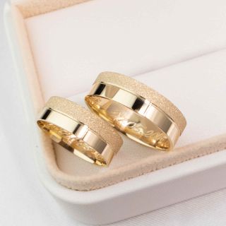 Aliança de Casamento Tradicional Tanzânia Ouro 18K 6mm retas