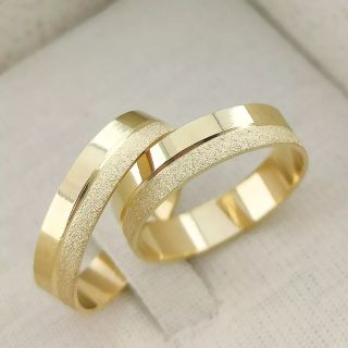 Aliança de Casamento Tradicional Zi Ouro 18K 5mm retas