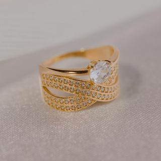 Anel de Formatura Apsará Xis Duplo com Solitário cravejado de Zircônias Ouro 18K