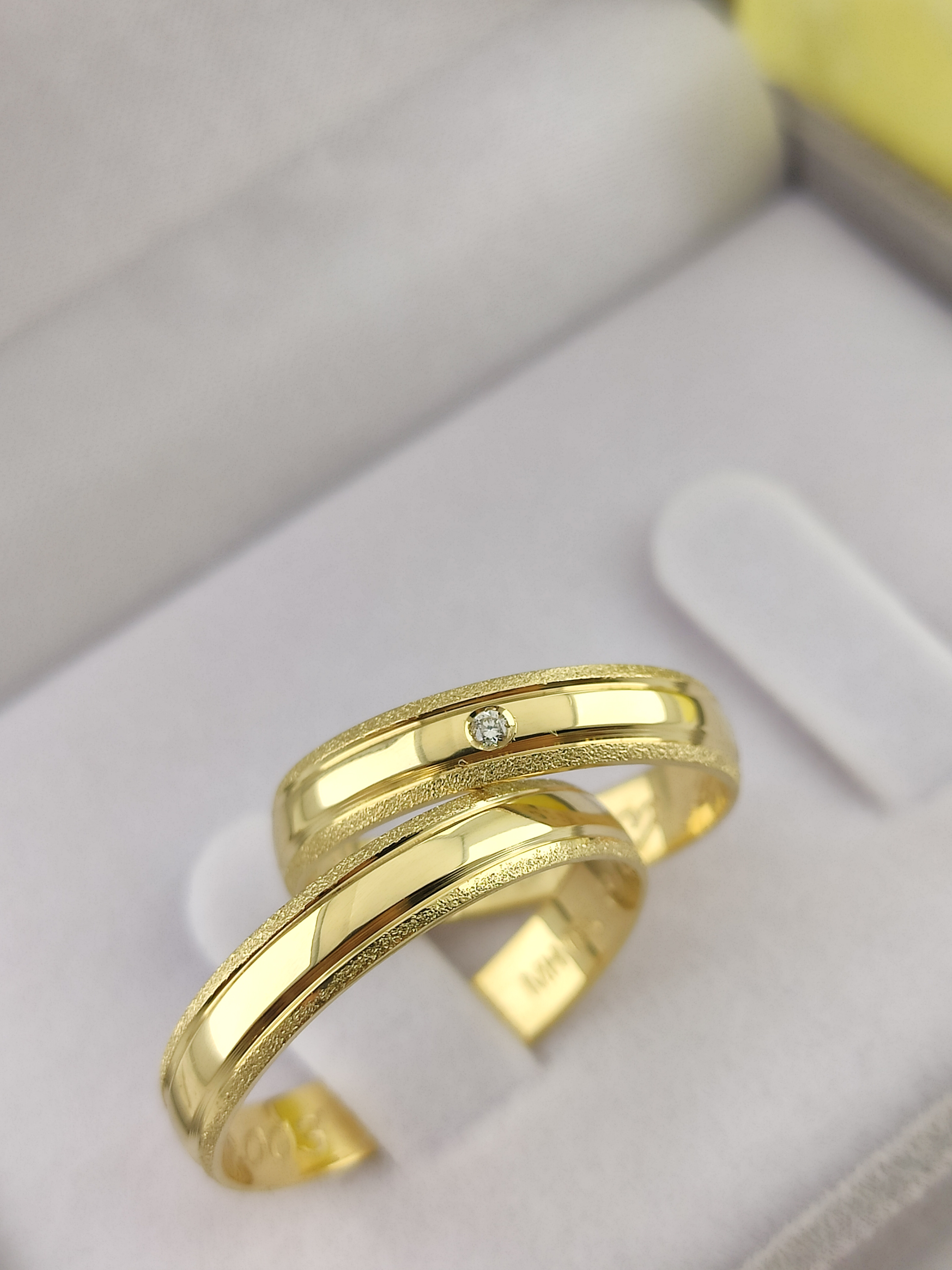 Aliança de Casamento Ouro 18K Botsuana 4mm | Aliança Fina Anatômica